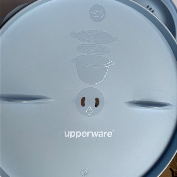 Tupperware Microwave Rice & Vegetable Cooker Steamer - Picture 7 of 9